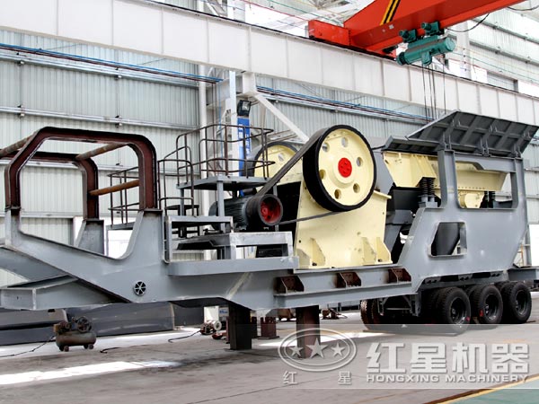 車載移動(dòng)鄂式碎石機(jī)