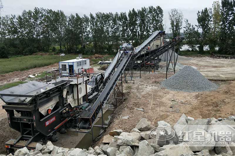 江蘇淮安大型建筑垃圾處理現場